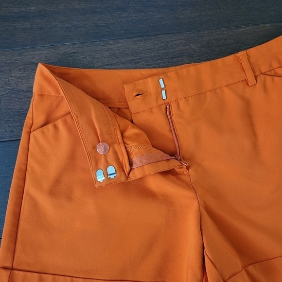 Versona Modern Fit Bright Orange Mid-Rise Cuffed Chino Shorts Women's Size 8 - Picture 2 of 8